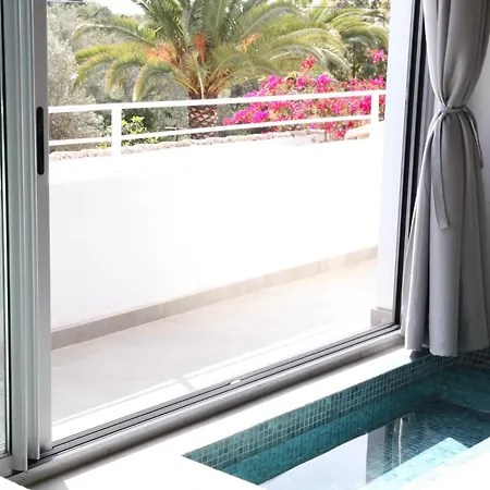 Amazing Olhao, With Pool, Close Olhão