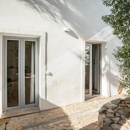 Amazing Olhao, With Pool, Close