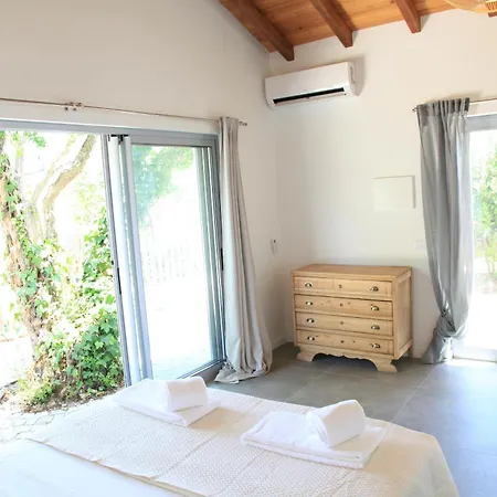 Amazing Olhao, With Pool, Close Daire